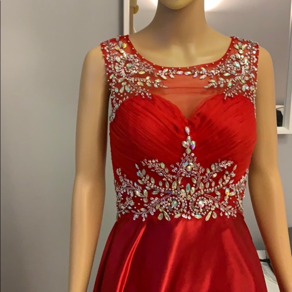 PRE - LOVED RED SEQUINED DRESS